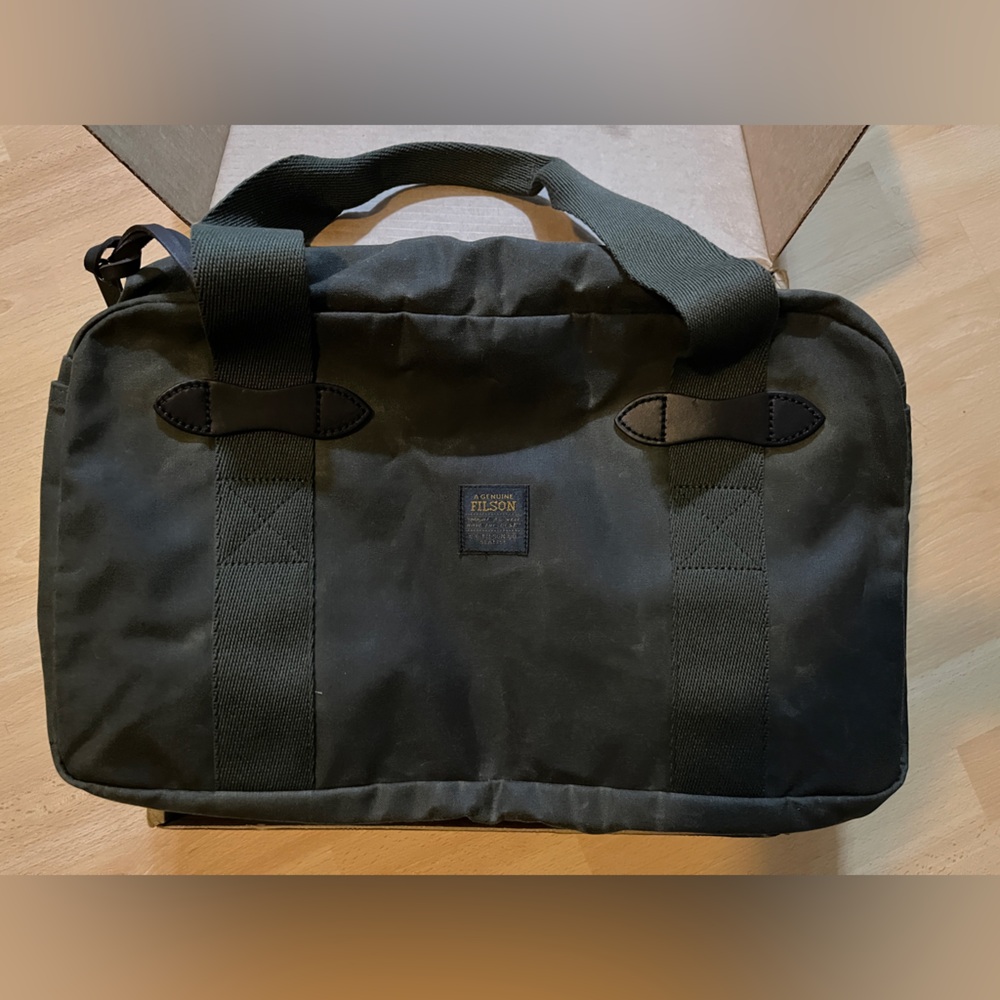 Filson Dark Olive Green Waxed Canvas Duffel